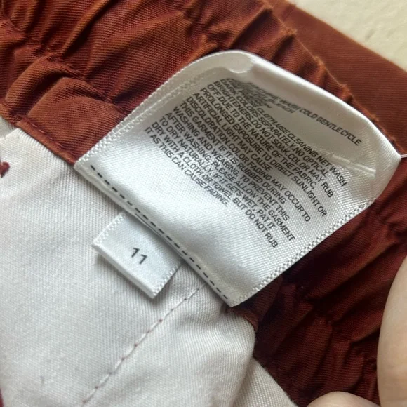 UNIQLO Wide Leg Corduroy Pants in Rust - Picture 4 of 6